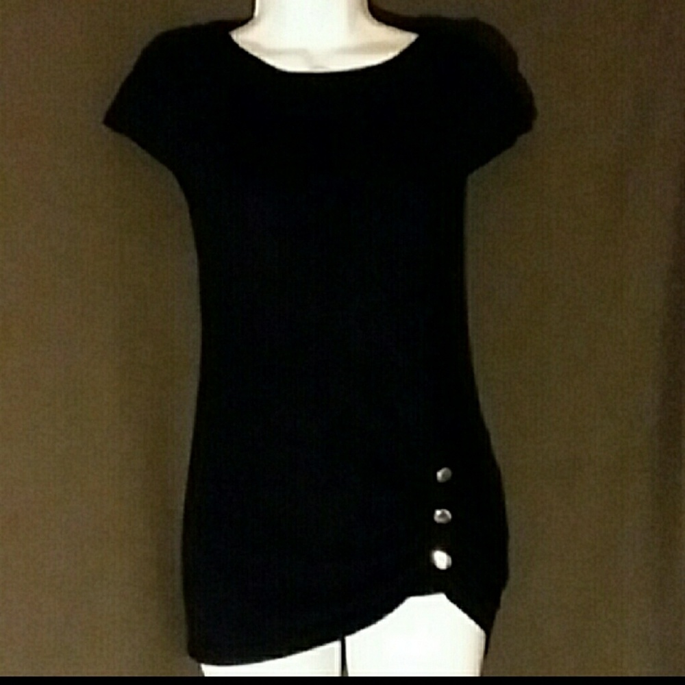 Cap sleeve sweater tee